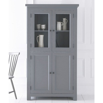 New Country custom-painted 4 door glazed cupboard - Colour 004 English White - Painted wooden knobs
